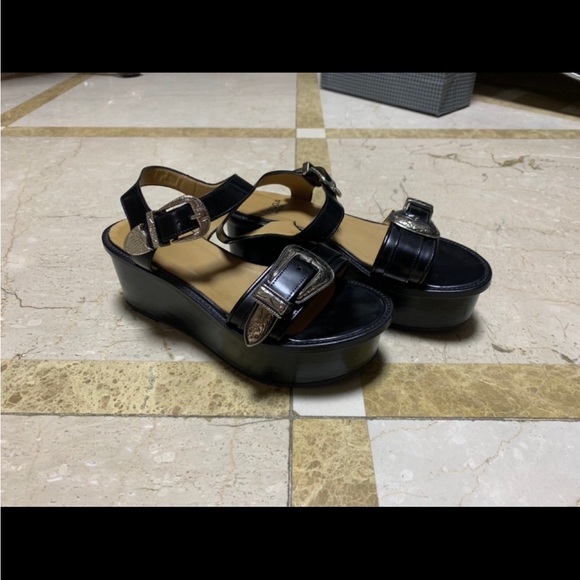 Toga wedges - Picture 2 of 4
